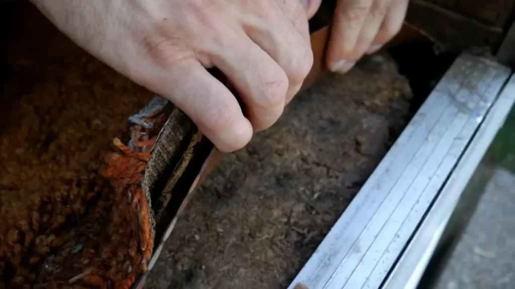 Identifying the type of door and its attachments