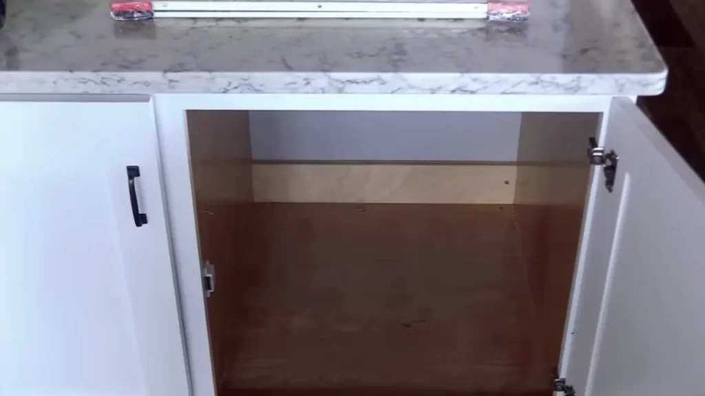 Why Pull Out Shelves Are Essential For Kitchen Cabinets
