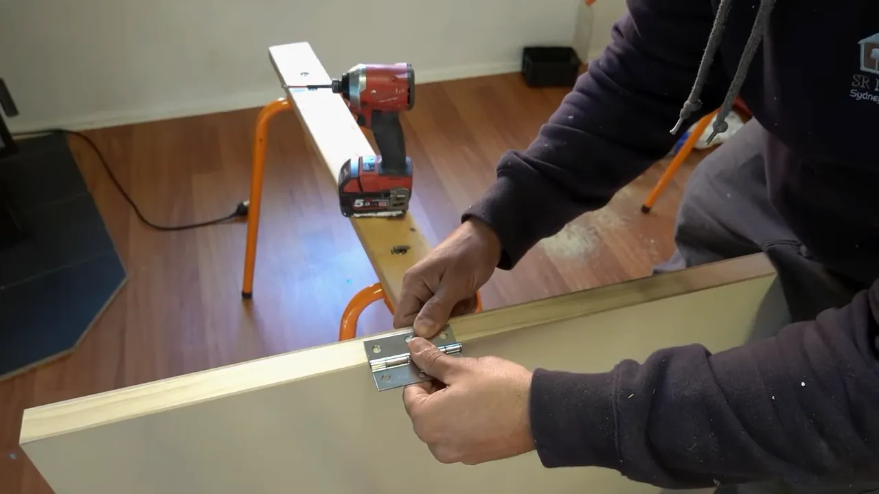 How to Effortlessly Install Hinges on a Door Slab in Minutes