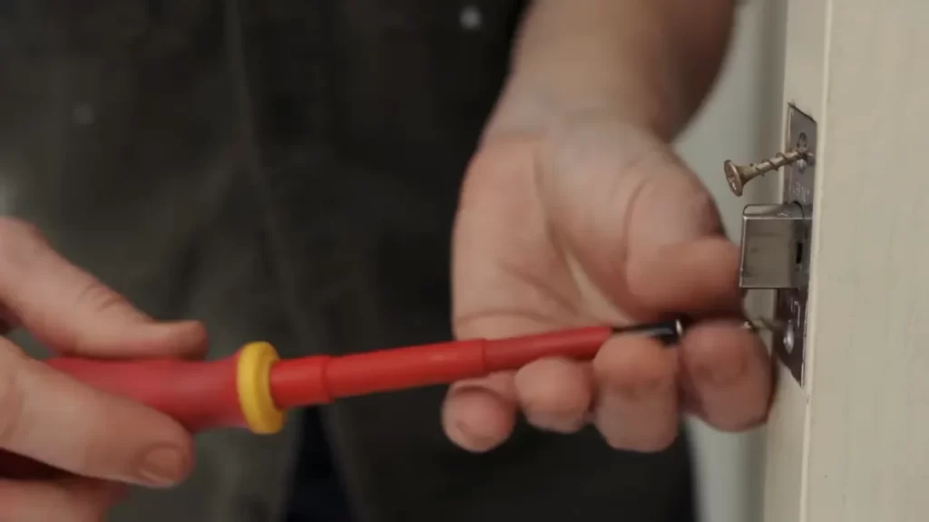 How to Install Interior Door Handle Master the Art of DIY!