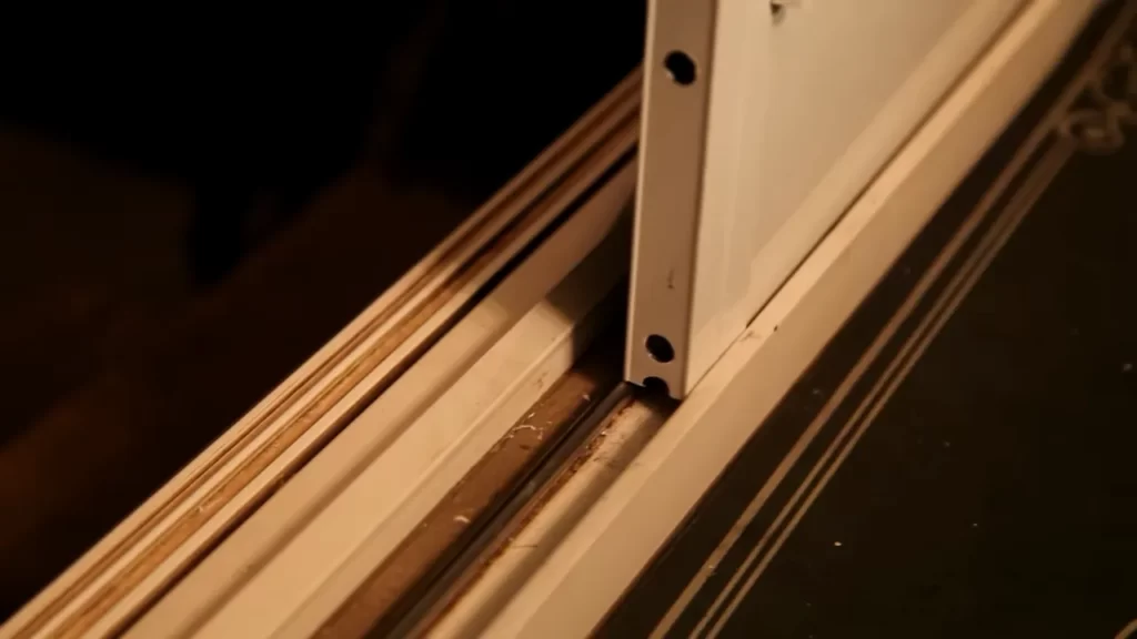 How to Install a Dog Door in a Sliding Glass Door - PetSafe Dog Door Installation_000591258