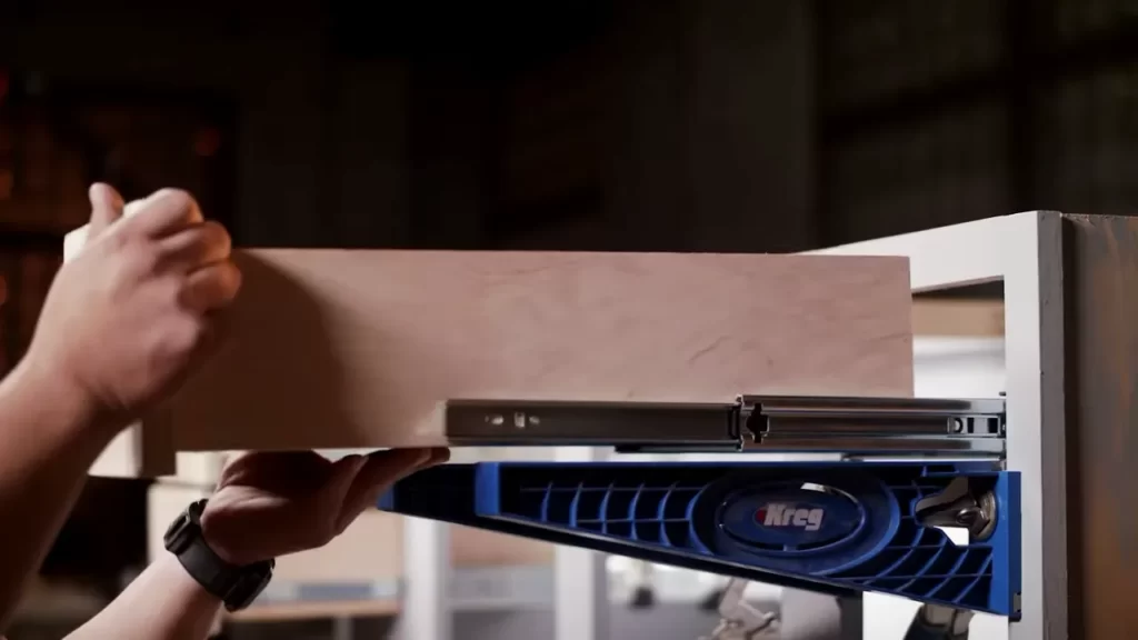 Measuring the drawer and cabinet dimensions accurately