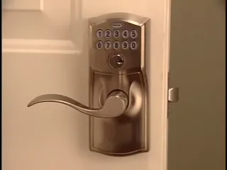 How To Install Your Schlage FE595 Keypad Entry Lock_000331049