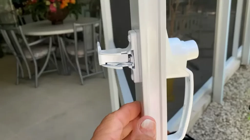 How to Easily Install a Screen Door Handle Step-by-Step Guide