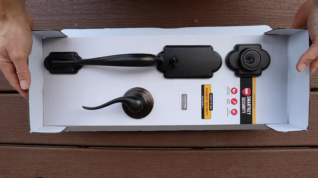 How to Install a Door Knob on a New Door Quick and Easy Guide